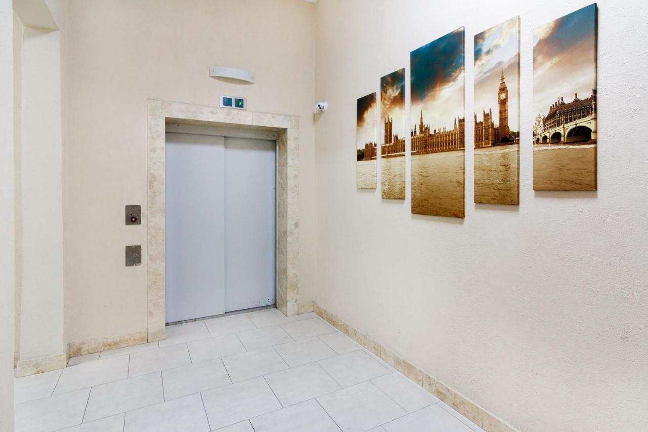 Modern Apartment In The City Center In A New Building Odesa Exterior foto